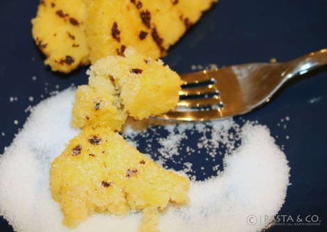 Polenta_Crumbled_Sugar